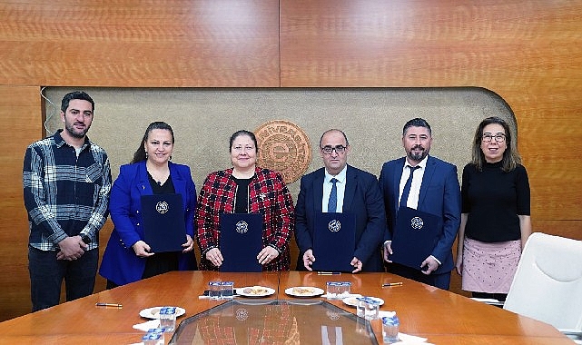 Ege Üniversitesi ve Bayraklı İlçe Milli Eğitim Müdürlüğü arasında yaygın eğitime yönelik iş birliği
